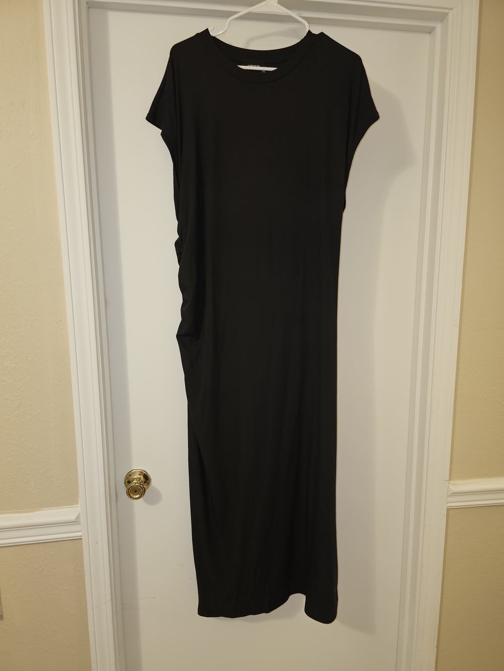 Cider Black Maxi T-Shirt Dress